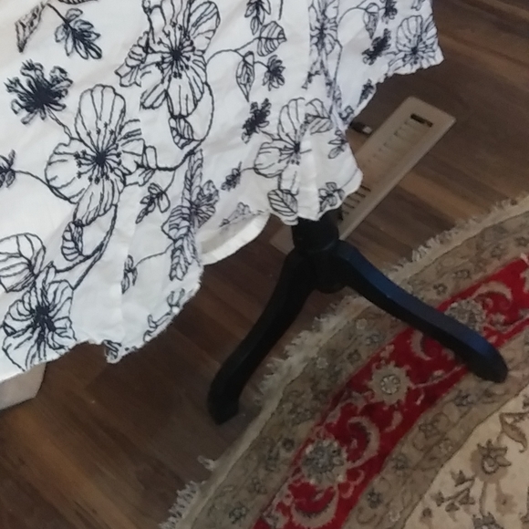 Jackie K skirt - Picture 4 of 5